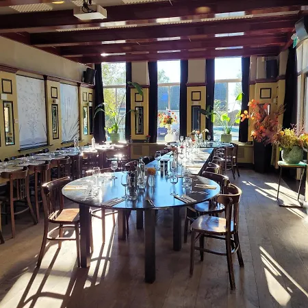 L'appel Near Amsterdam ベッド・アンド・ブレックファスト