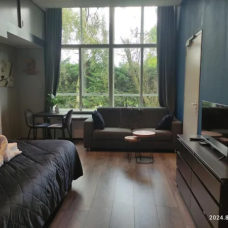 לינה וארוחת בוקר L'appel Near Amsterdam