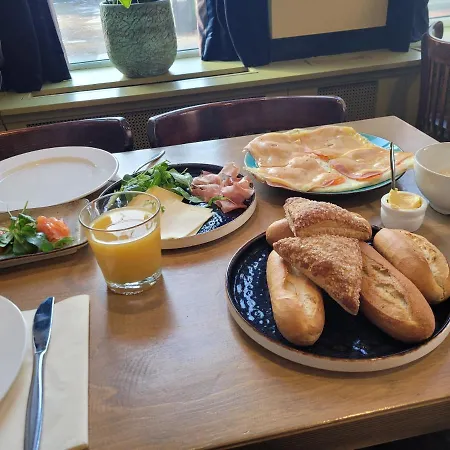 Oda ve Kahvaltı L'appel Near Amsterdam 3*