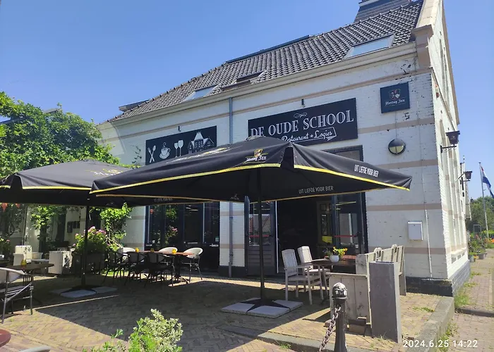 L'appel Near Amsterdam 3*